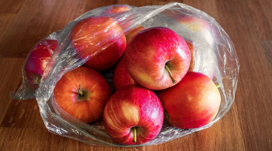 British Apples & Pears Limited has published a new report into potential solutions to reduce plastic in the supply and sale of fresh produce.